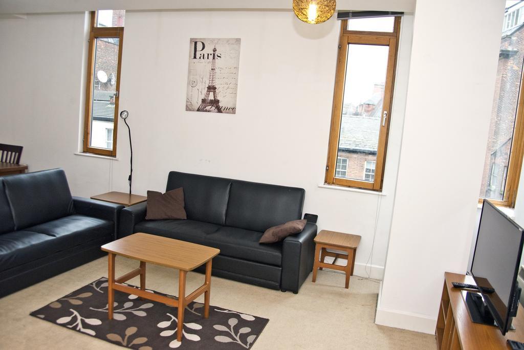 Piccadilly Gardens Apartment Manchester Room photo